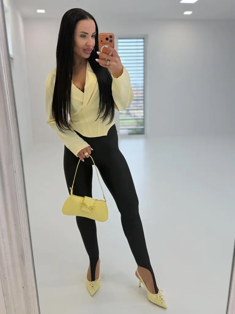 Magas derekú csillogó anyagú leggings STARS