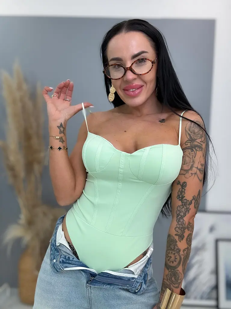 Korzetes body pántokkal CLARINE