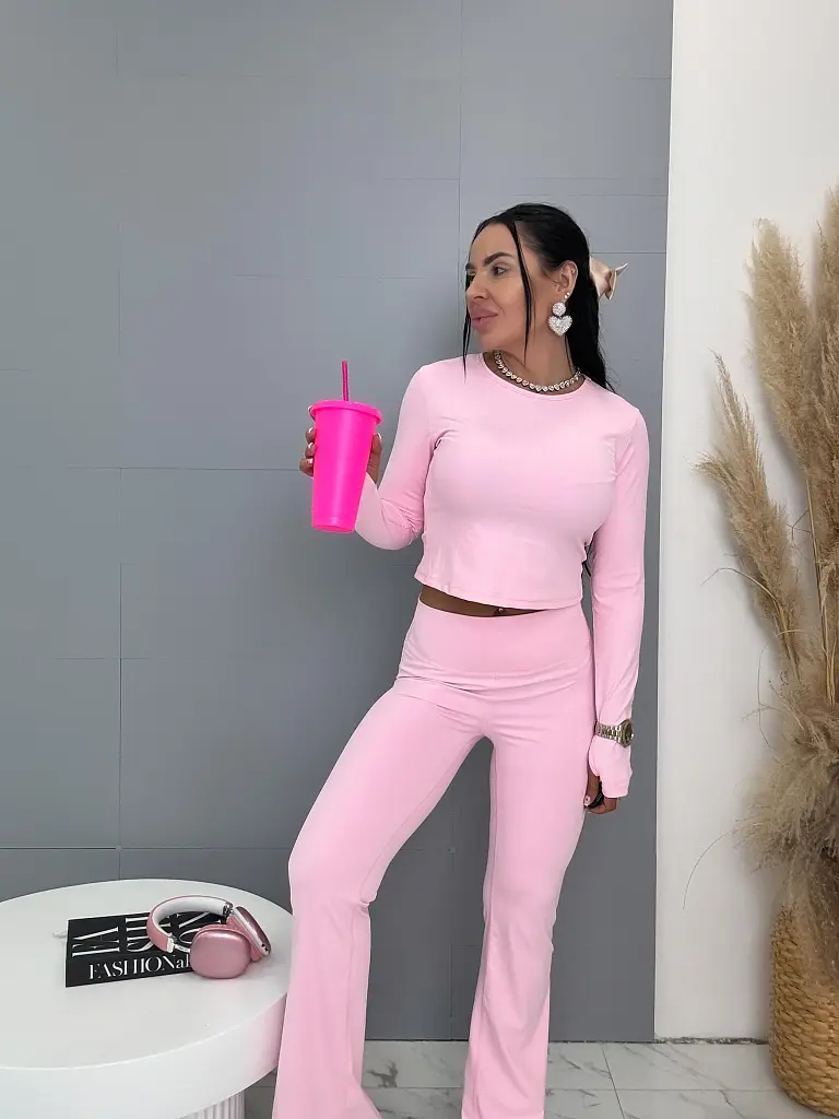 Sportos szett húzott fenékrésszel ELISA - next