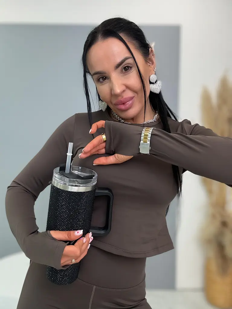 Sportos szett húzott fenékrésszel ELISA - next