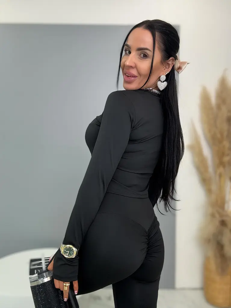 Sportos szett húzott fenékrésszel ELISA