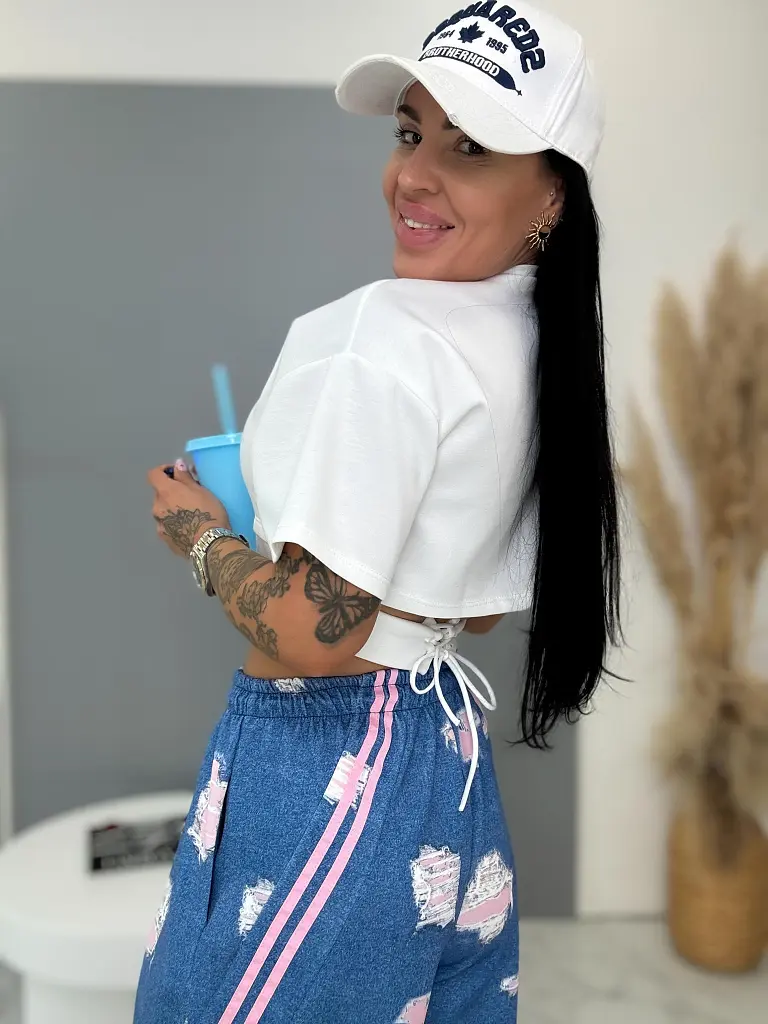 White crop top BESIMA