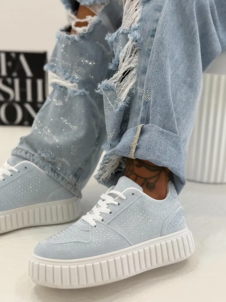 Kövekkel díszített platformos sportcipő BREDA - next