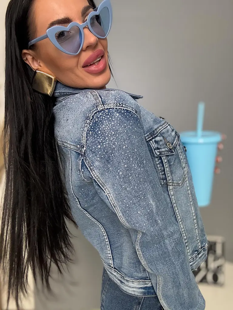 Kövekkel díszített farmerdzseki ENIDA - next