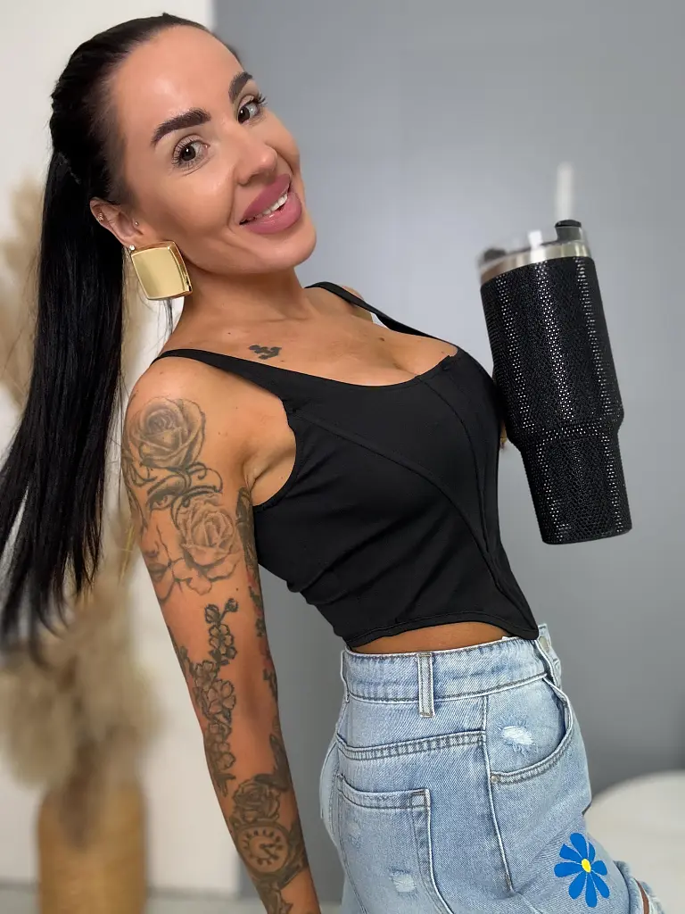 Black crop top CALLA - next