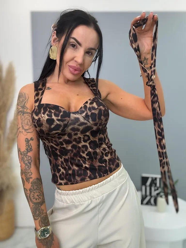 Leopárdmintás top melltöméssel és nyakkendővel BRIANA - next