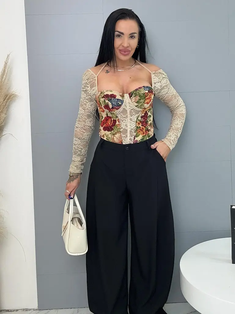 Ballon gumis derekú nadrág CARLA