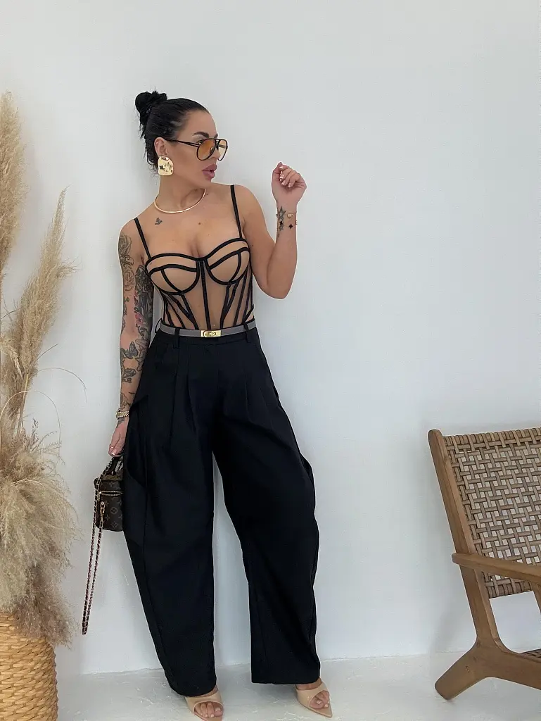 Ballon fazonú fekete nadrág SELORIA - next