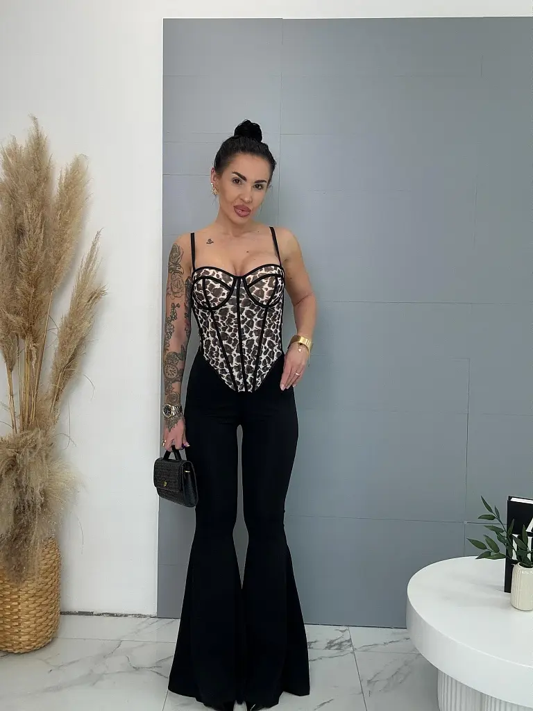 Magas derekú extra trapéz leggings MIMI