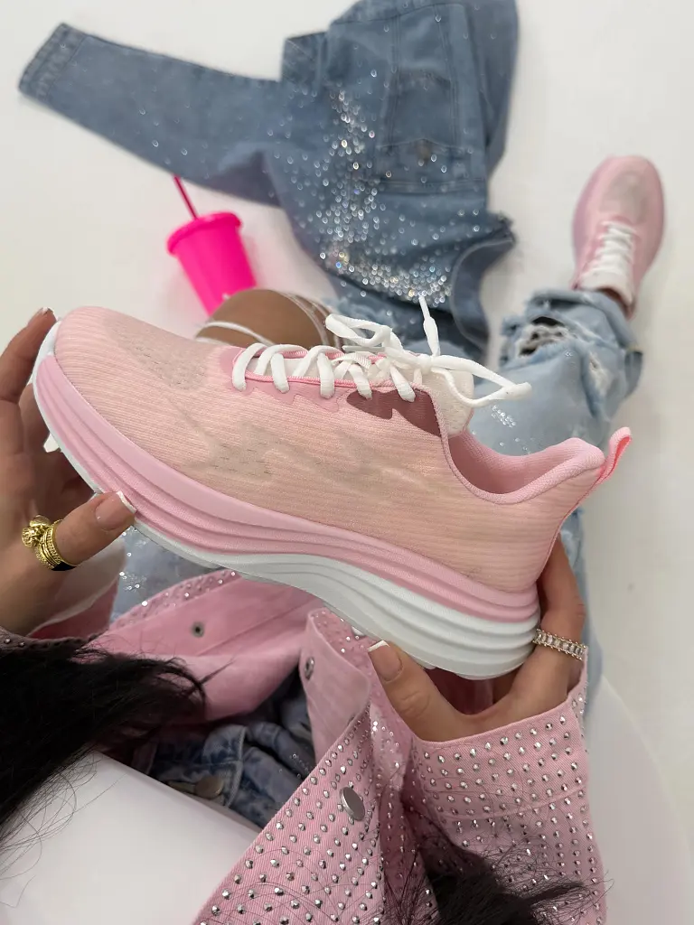 Ultrakönnyű platformos sportcipő VIVA