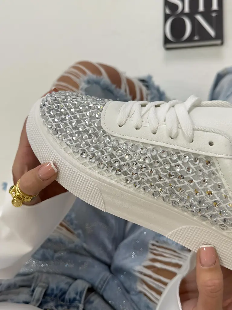 Kövekkel díszített platformos sportcipő ALATIA - next