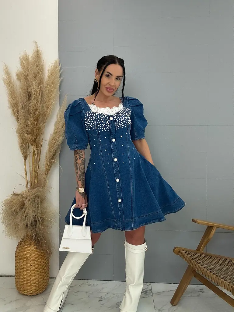 Gombos farmerruha gyöngyökkel díszítve LILIA - next