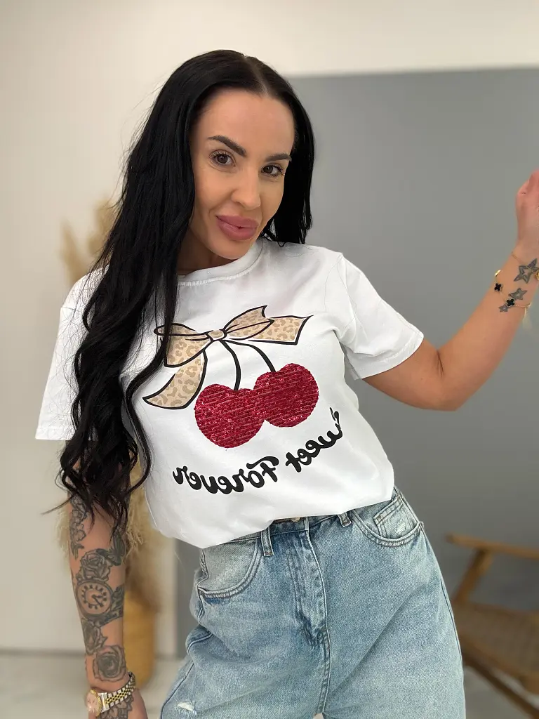 Fehér trikó flitteres díszítéssel és lenyomattal CHERRY - next