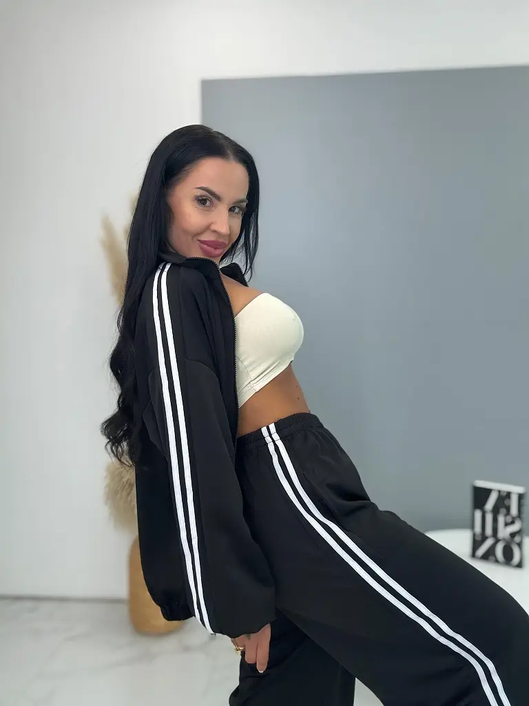 Női sportos szabadidő szett BLACKY - next