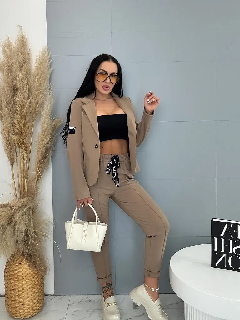 Női sportos szett LARA