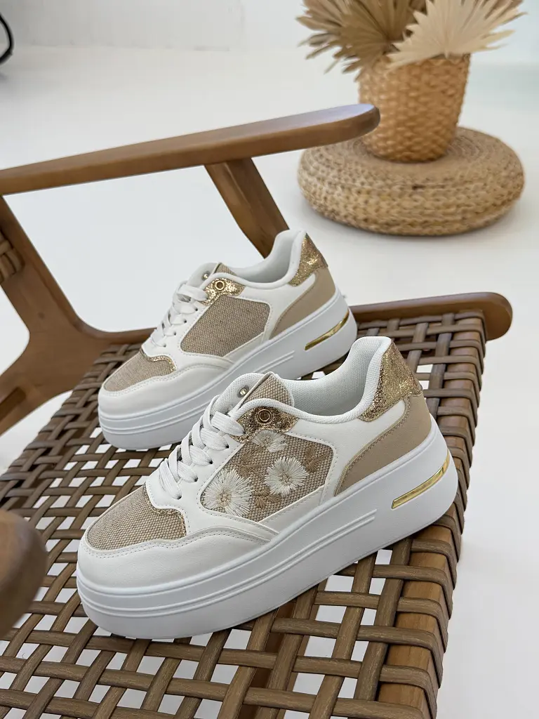 Platformos sportcipő MARIA