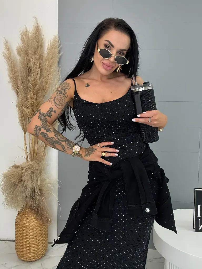 Maxi pántos ruha kövecskékkel díszítve STERRY