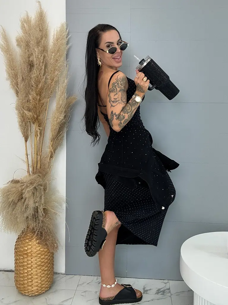 Maxi pántos ruha kövecskékkel díszítve STERRY - next