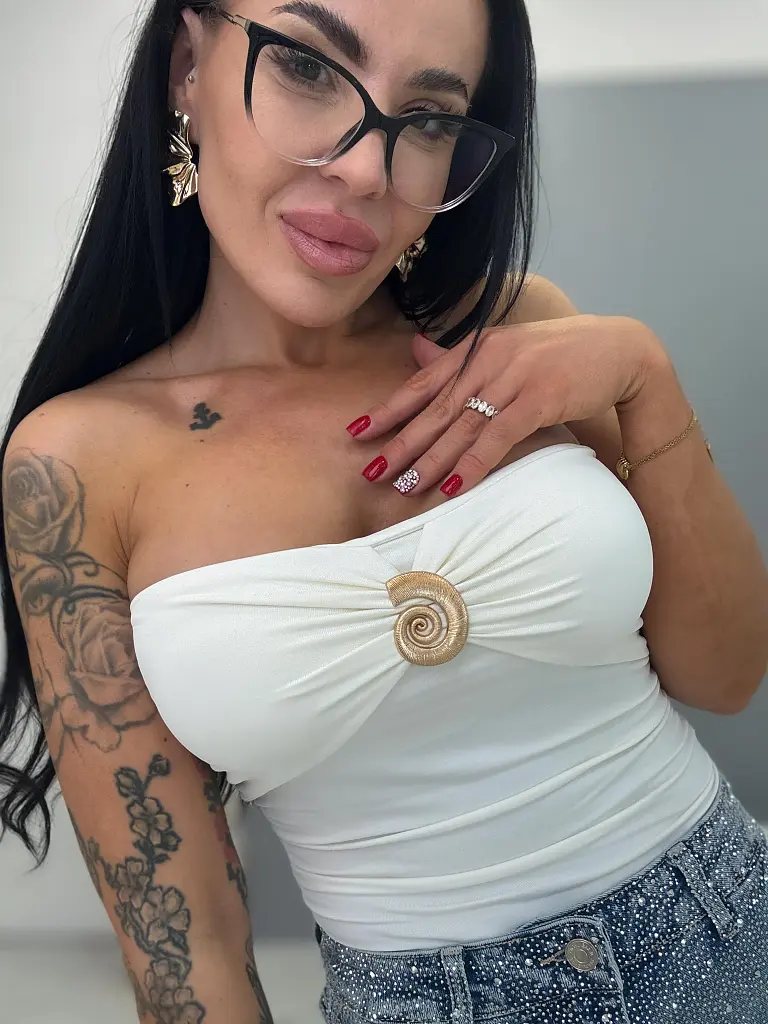 Női top melltöméssel MIRA