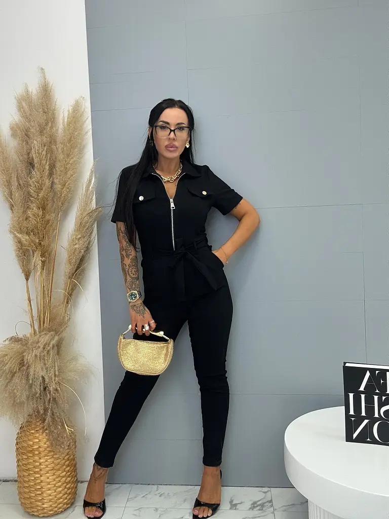 Elasztikus overál övvel STELLA