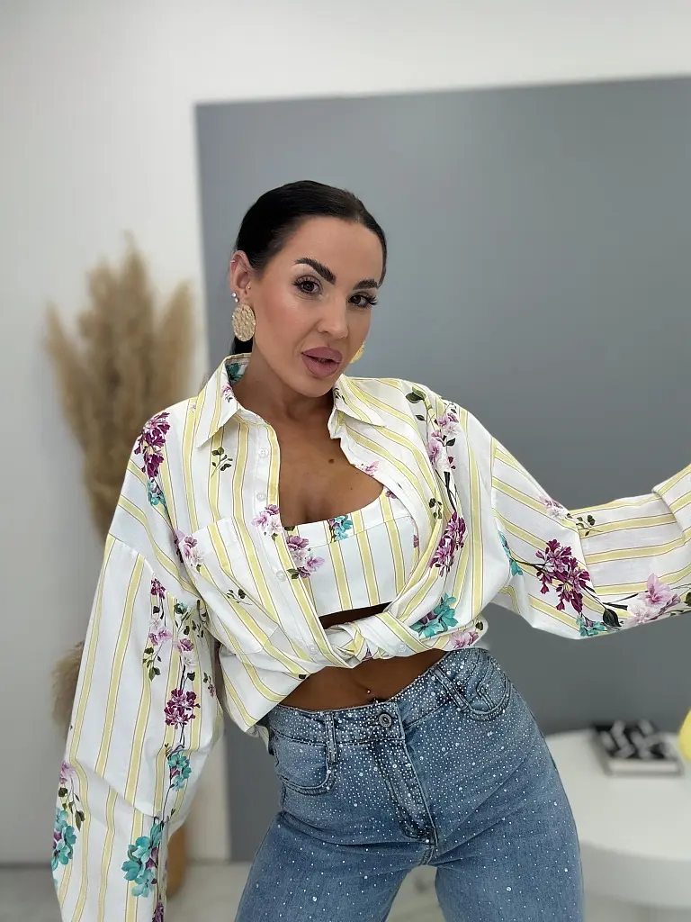 Magas derekú, széles szárú farmer kövekkel DREAM - next