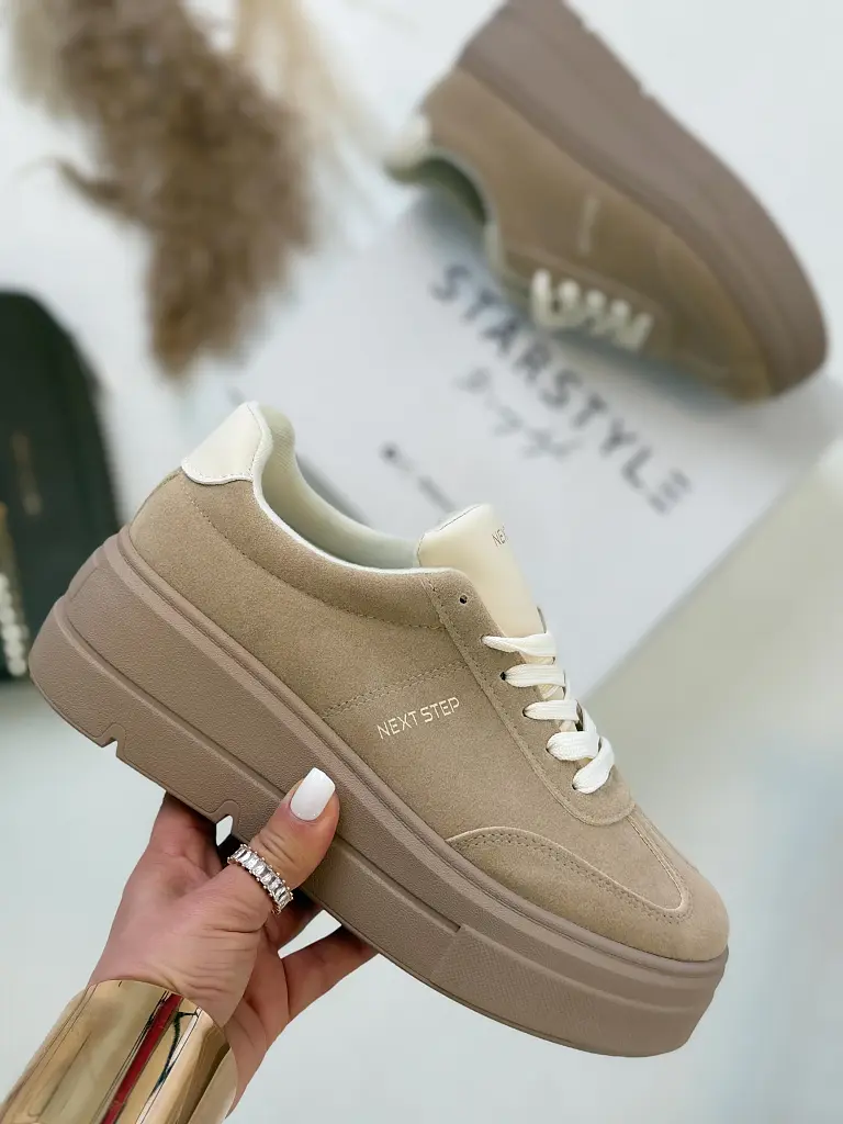 Platformos velúr sportcipő SYNDI