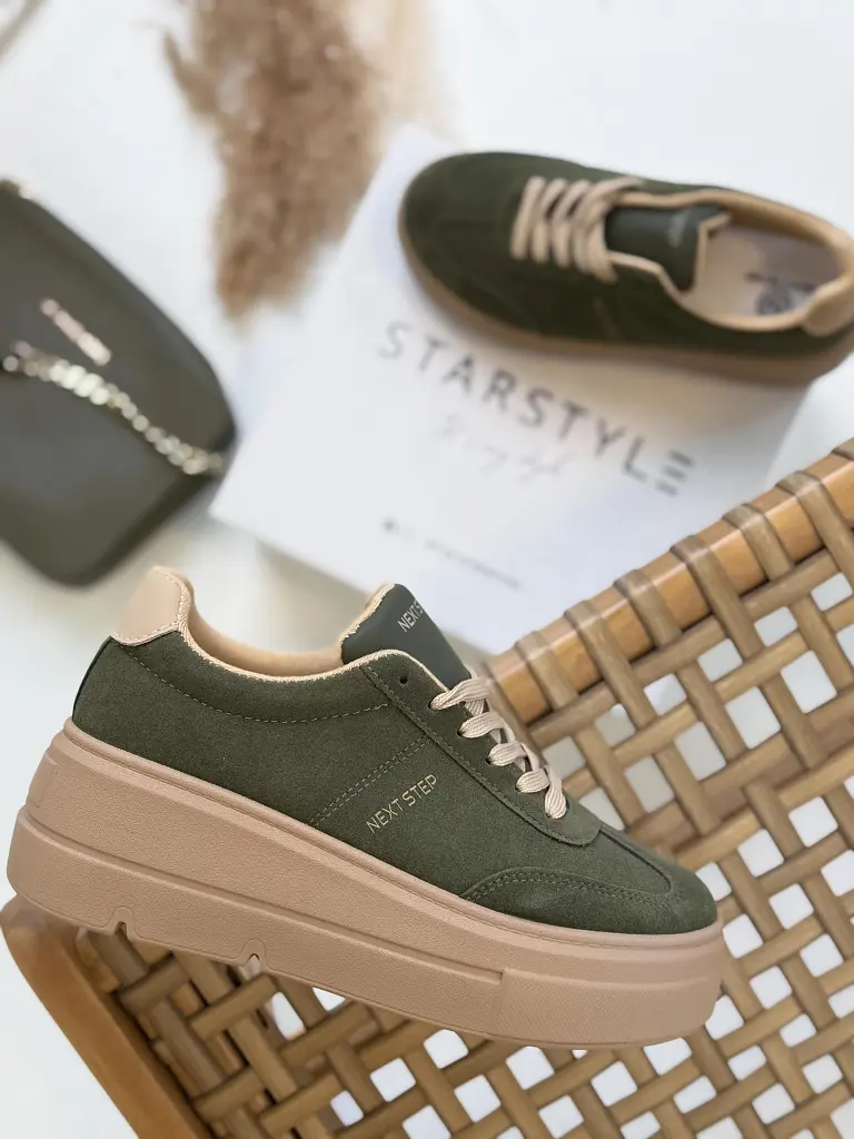 Platformos velúr sportcipő SYNDI