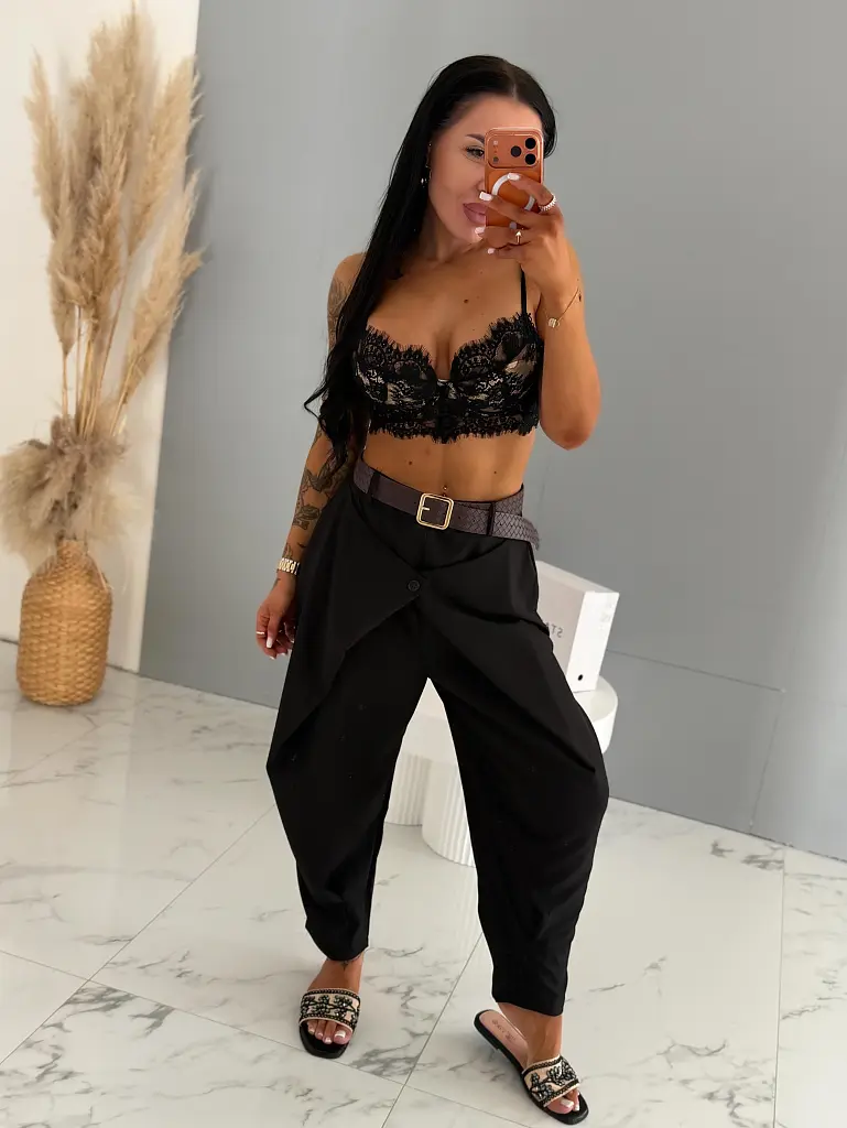 Ballon gumis derekú nadrág övvel LEYLA - next