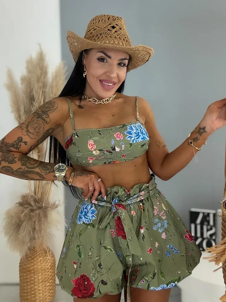 Virágmintás hagyma fazonú rövidnadrág toppal FLORE