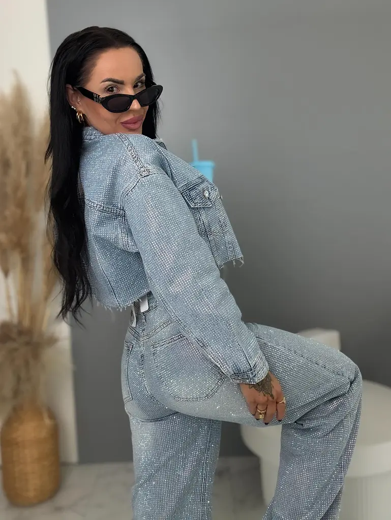 Crop denim kabát strasszkövekkel RAINBOW DIAMANT