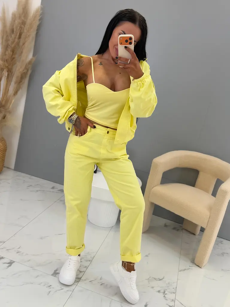 Női crop top melltartóbetéttel STRAP