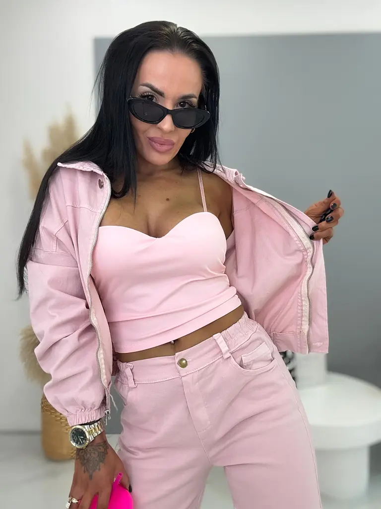 Női crop top melltartóbetéttel STRAP