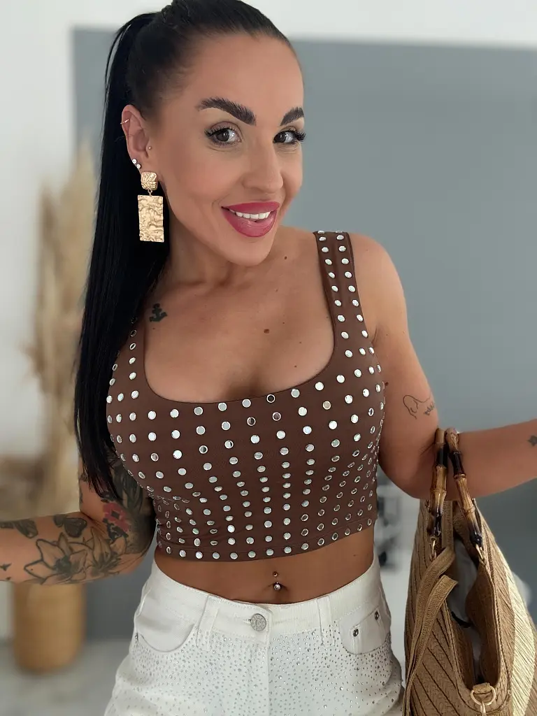 Crop-top ezüst kövekkel díszítve BLANCA