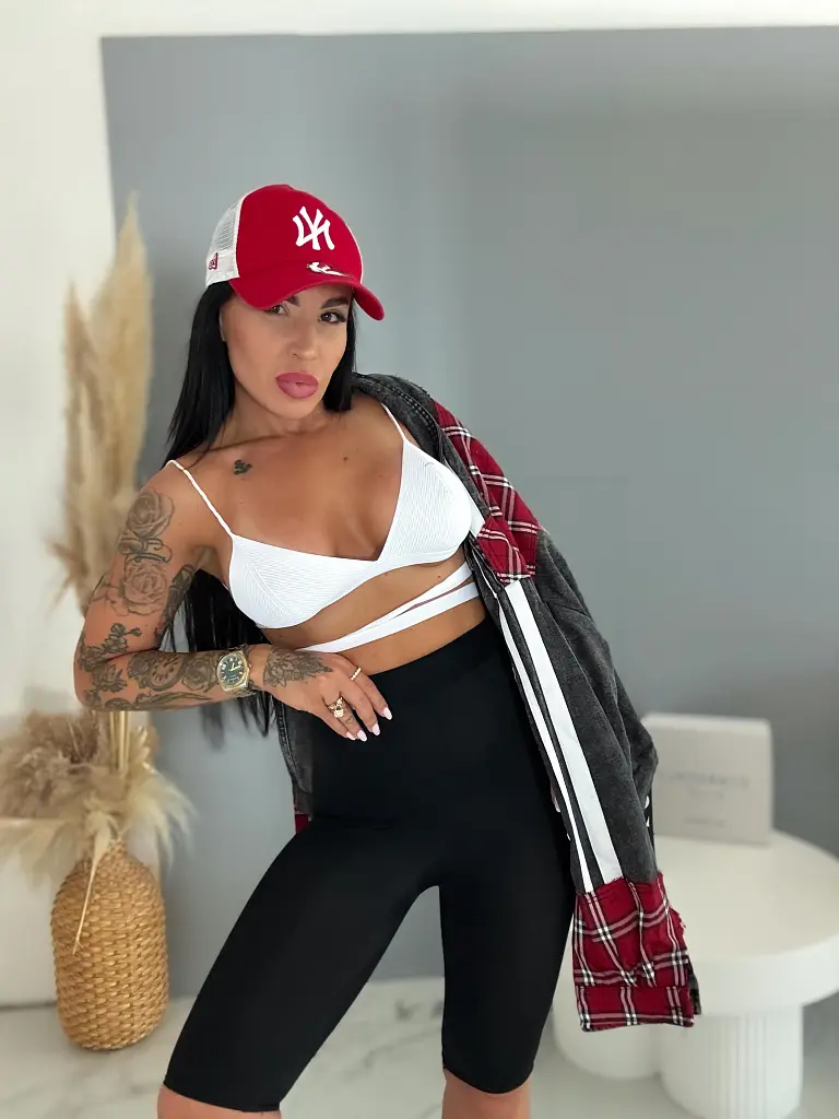 Fekete rövid leggings magas derékkal