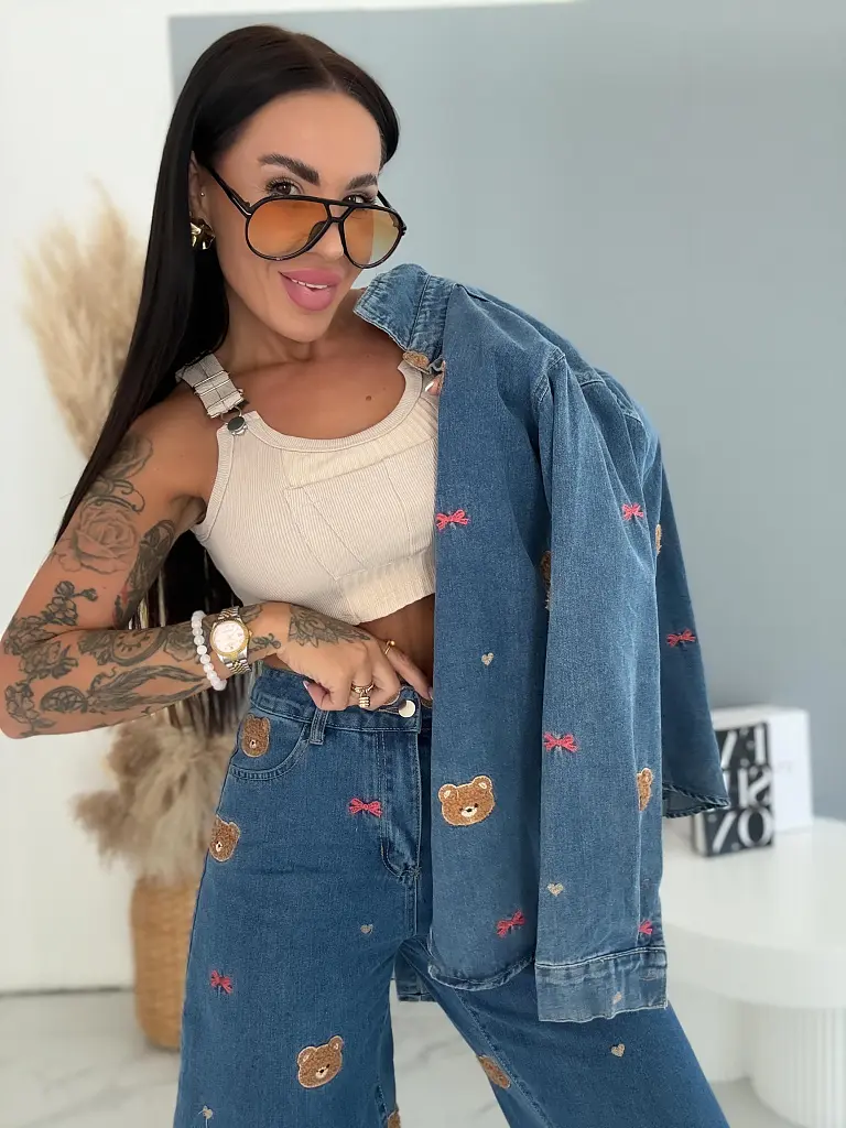 Bordázott crop top működő csatos pántokkal RIBBED