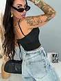 Pántos crop-top melltöméssel CLEO
