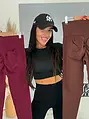 Magas derekú push-up leggings húzott fenékrésszel FLEX FIT