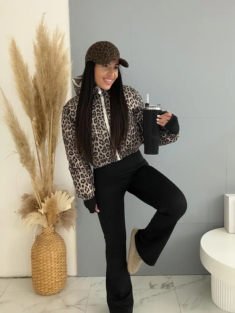 Magas derekú, trapéz szárú leggings VELORA - next