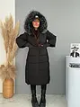 Hosszú télikabát levehető kapucnival WINTER